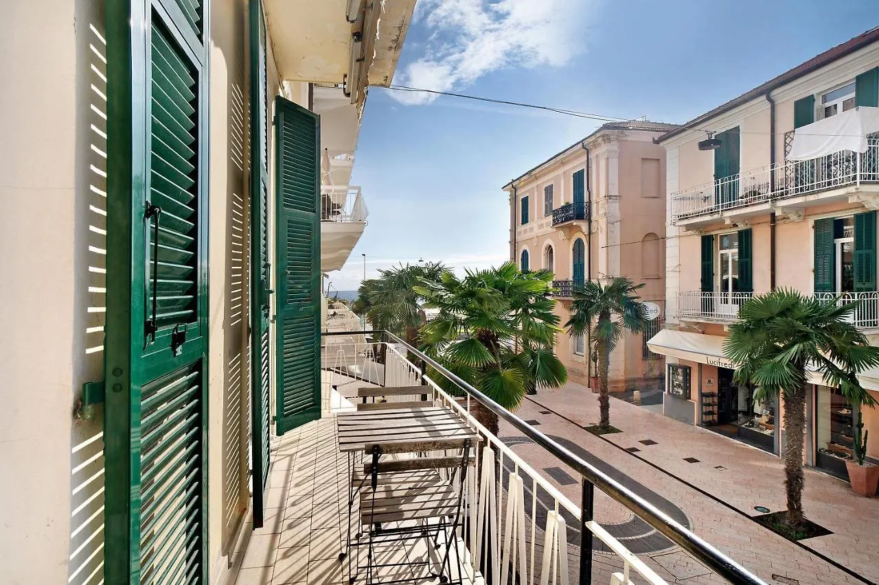 Casa Margherita Diano Marina